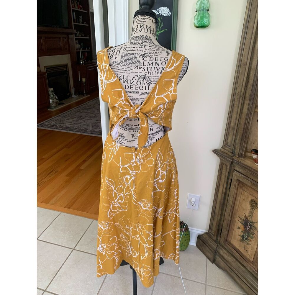 New York & Co. Winona Floral Tie-Back Linen Flare Dress - Eva Mendes Collection - Picture 7 of 9